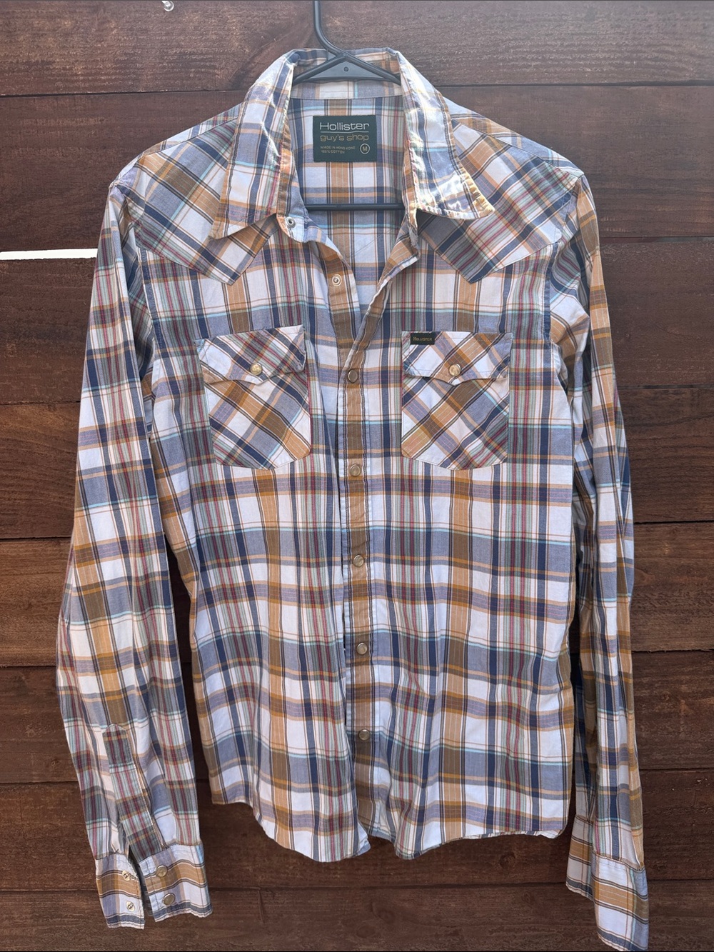 Hollister Men’s Plaid Button-Down Shirt in White, Blue & Brown